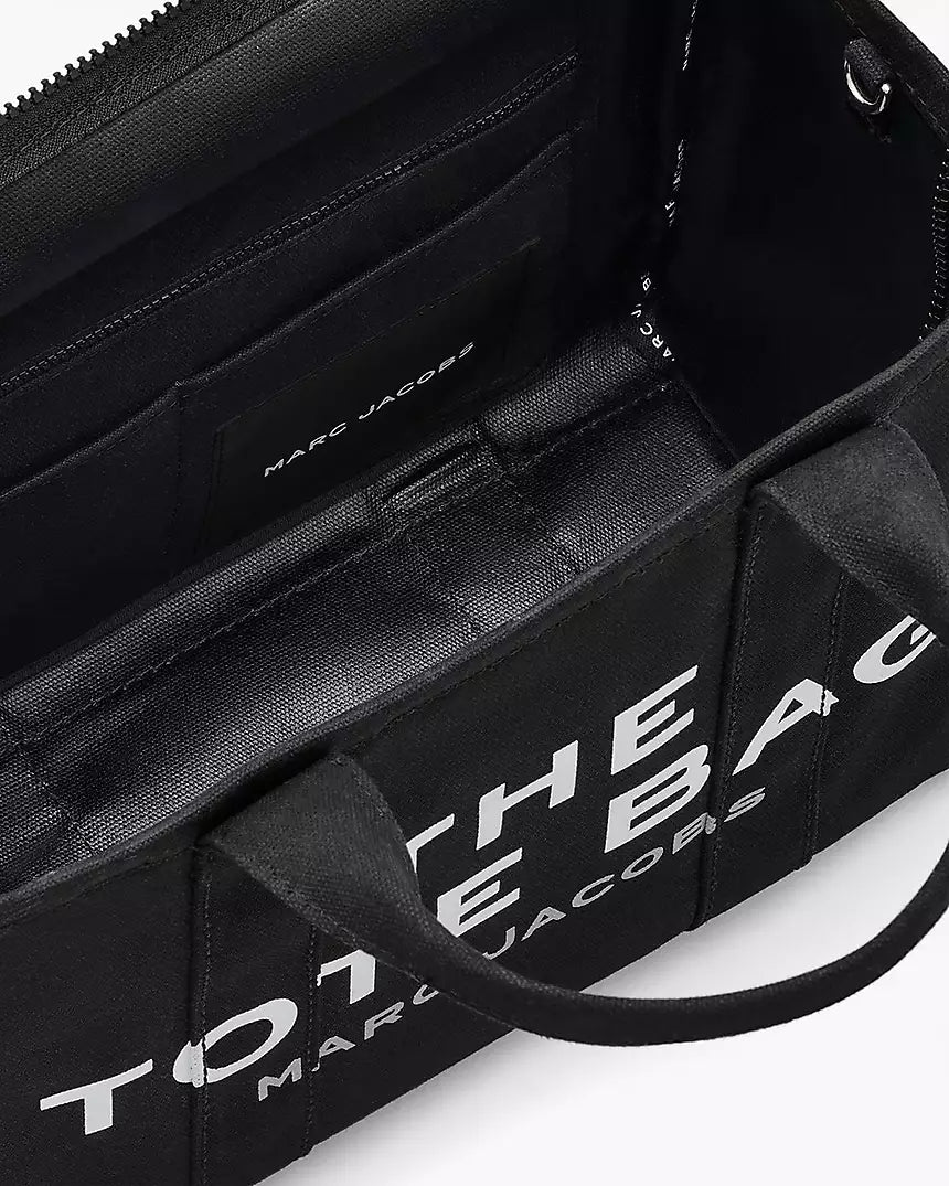 THE CANVAS
MEDIUM TOTE BAG